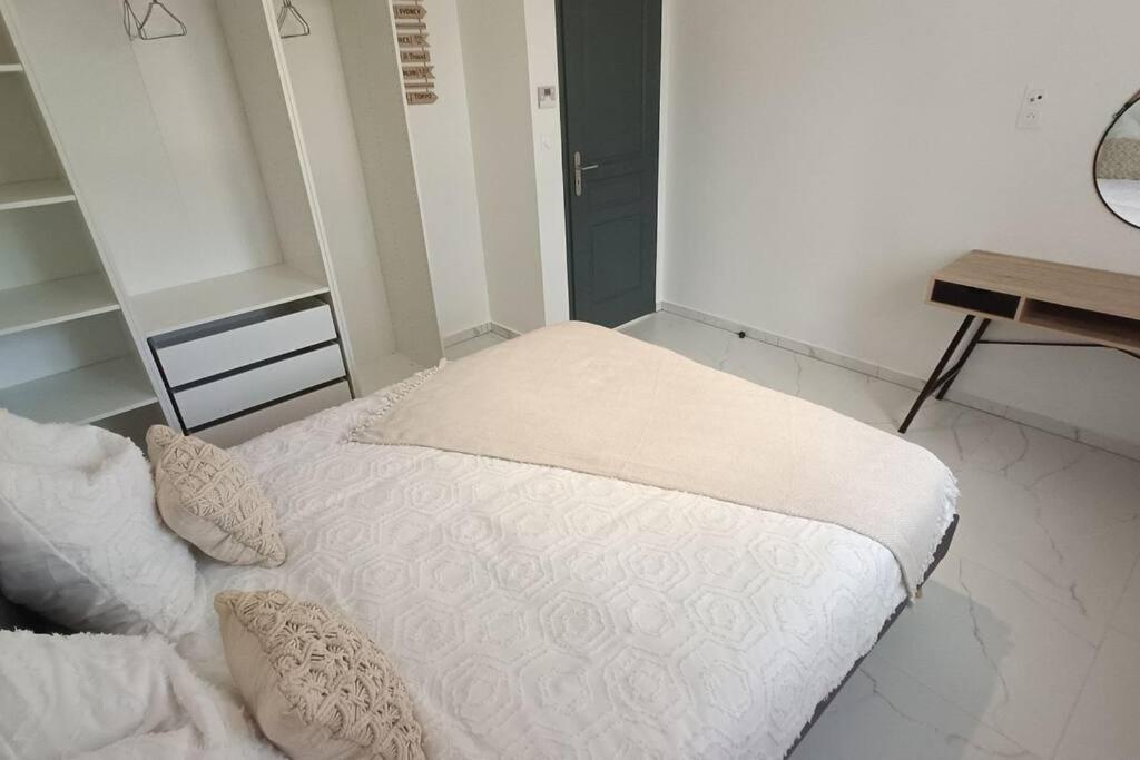 Villa Soleyana Meynes Zewnętrze zdjęcie